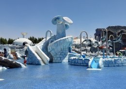 Ice Land Water Park